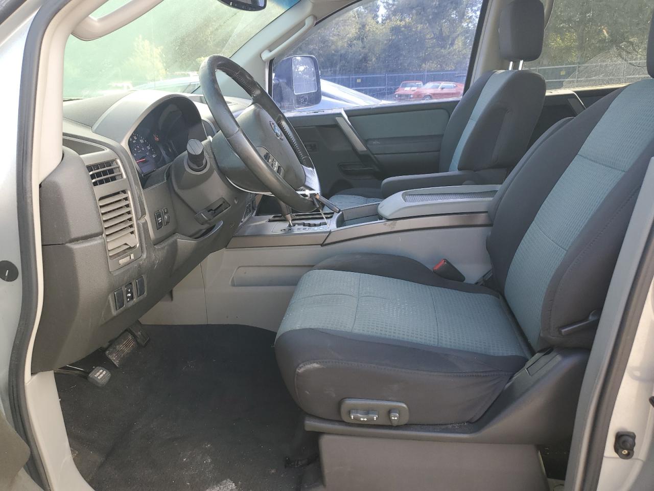 2004 Nissan Titan Xe VIN: 1N6AA07B24N560603 Lot: 70992455