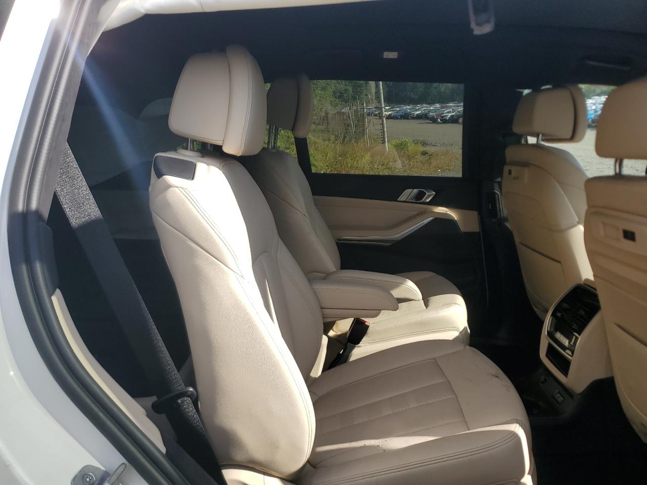 2022 BMW X7 xDrive40I VIN: 5UXCW2C03N9K49672 Lot: 81113065