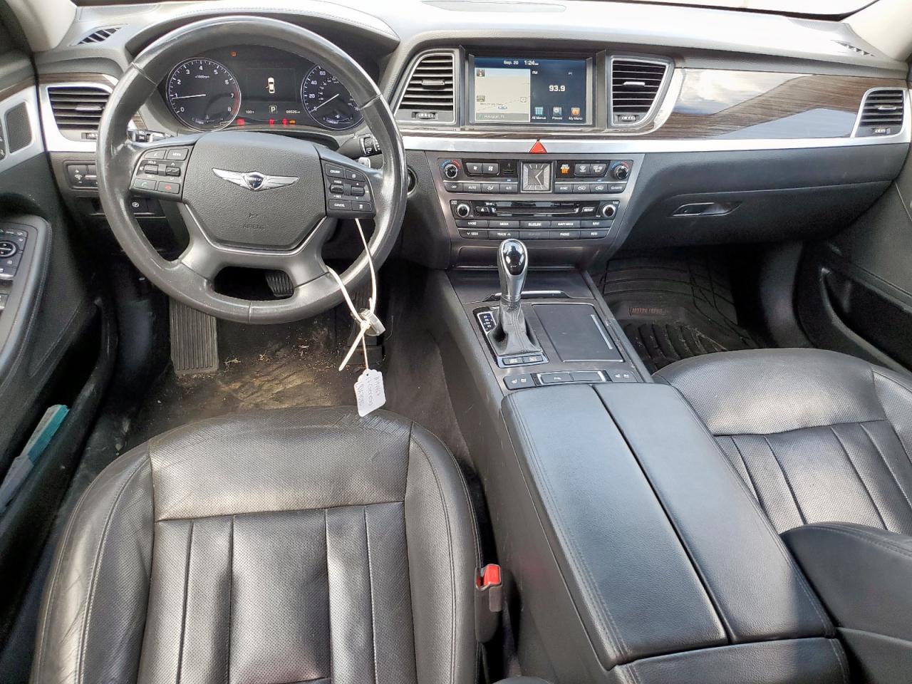 2017 Genesis G80 Base VIN: KMHGN4JE0HU195633 Lot: 81678835