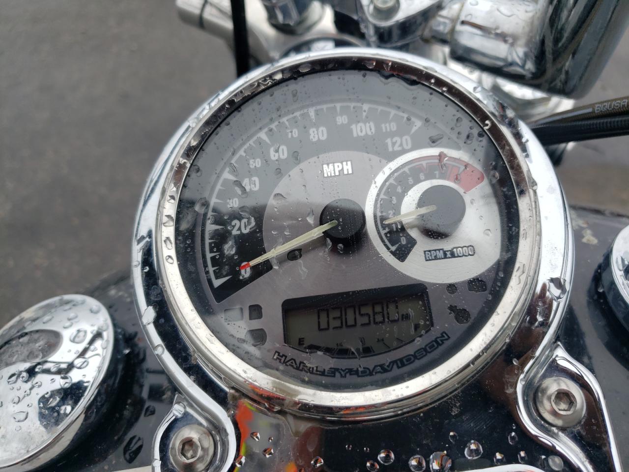 2011 Harley-Davidson Fxdc VIN: 1HD1GV411BC324106 Lot: 80083905