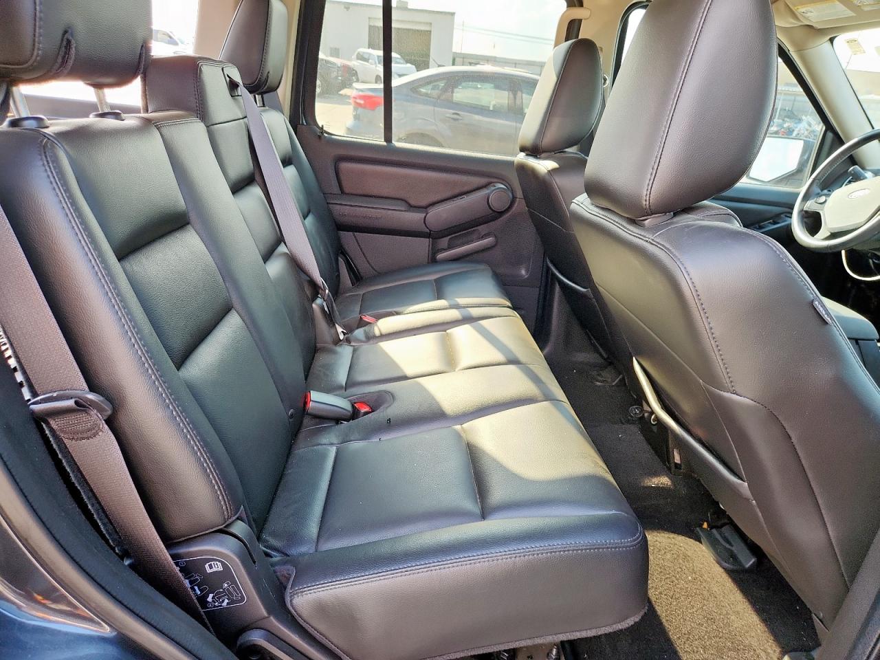 2009 Ford Explorer Xlt VIN: 1FMEU63E59UA19665 Lot: 81186325
