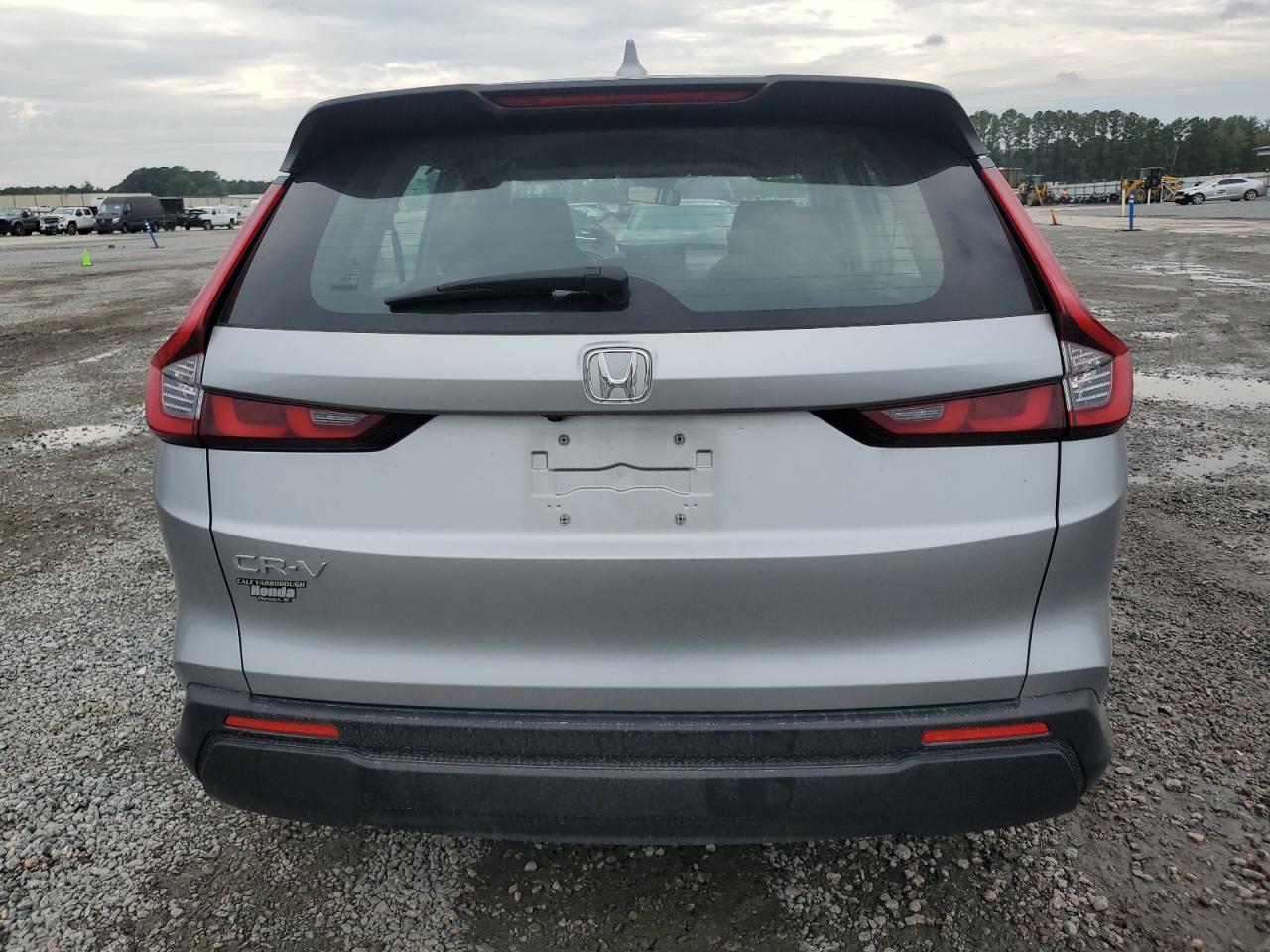 2024 Honda Cr-V Lx VIN: 2HKRS3H23RH303329 Lot: 81937275