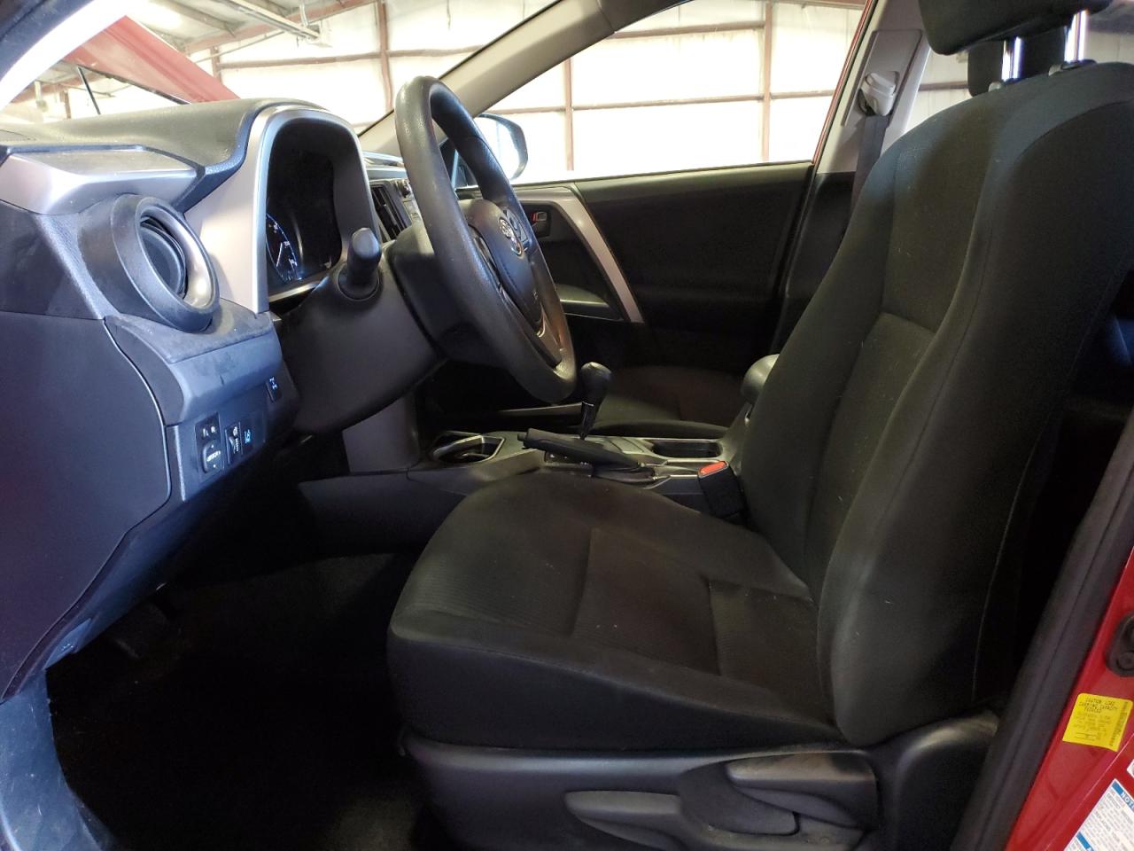 2017 Toyota Rav4 Le VIN: JTMBFREVXHJ122256 Lot: 81489365