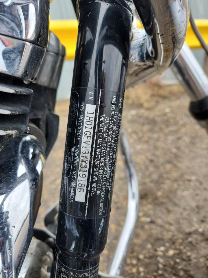 2000 Harley-Davidson Fxdwg VIN: 1HD1GEV18YY319186 Lot: 81328785