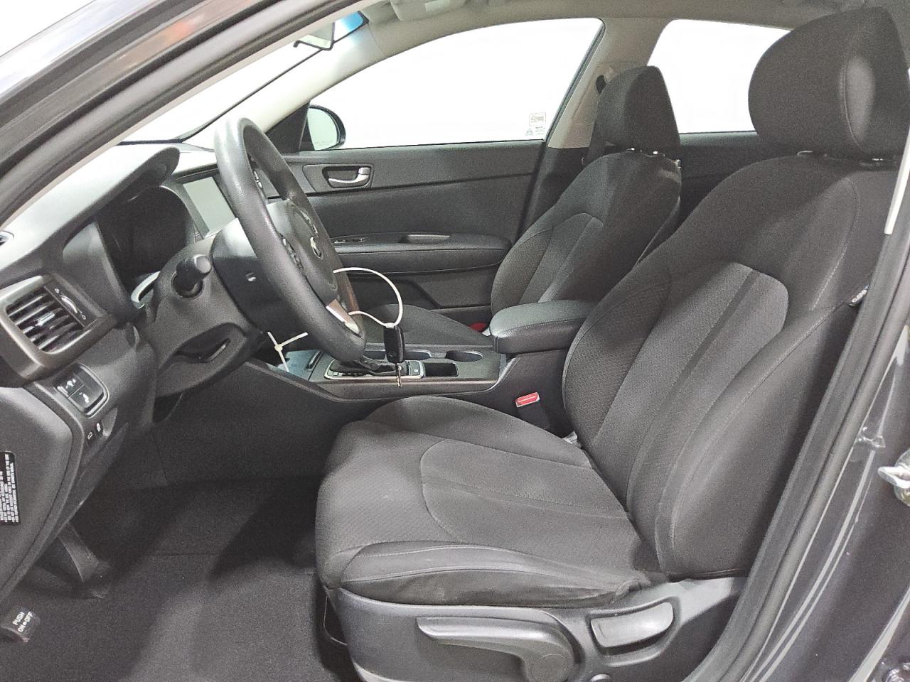 2018 Kia Optima Lx VIN: KNAGT4L37J5212186 Lot: 80503805