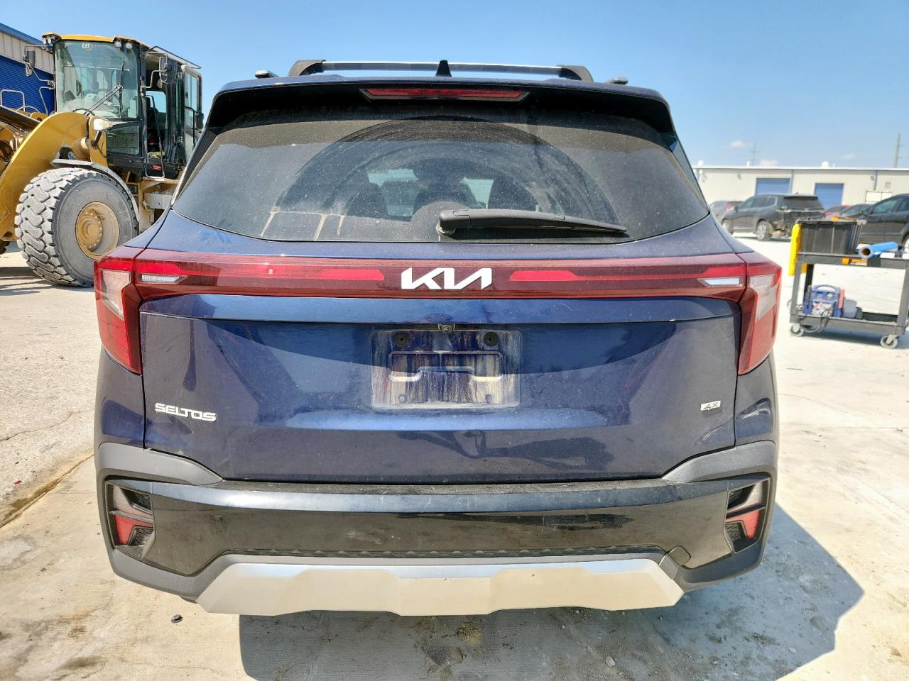2024 Kia Seltos Sx VIN: KNDETCA75R7622513 Lot: 81139155