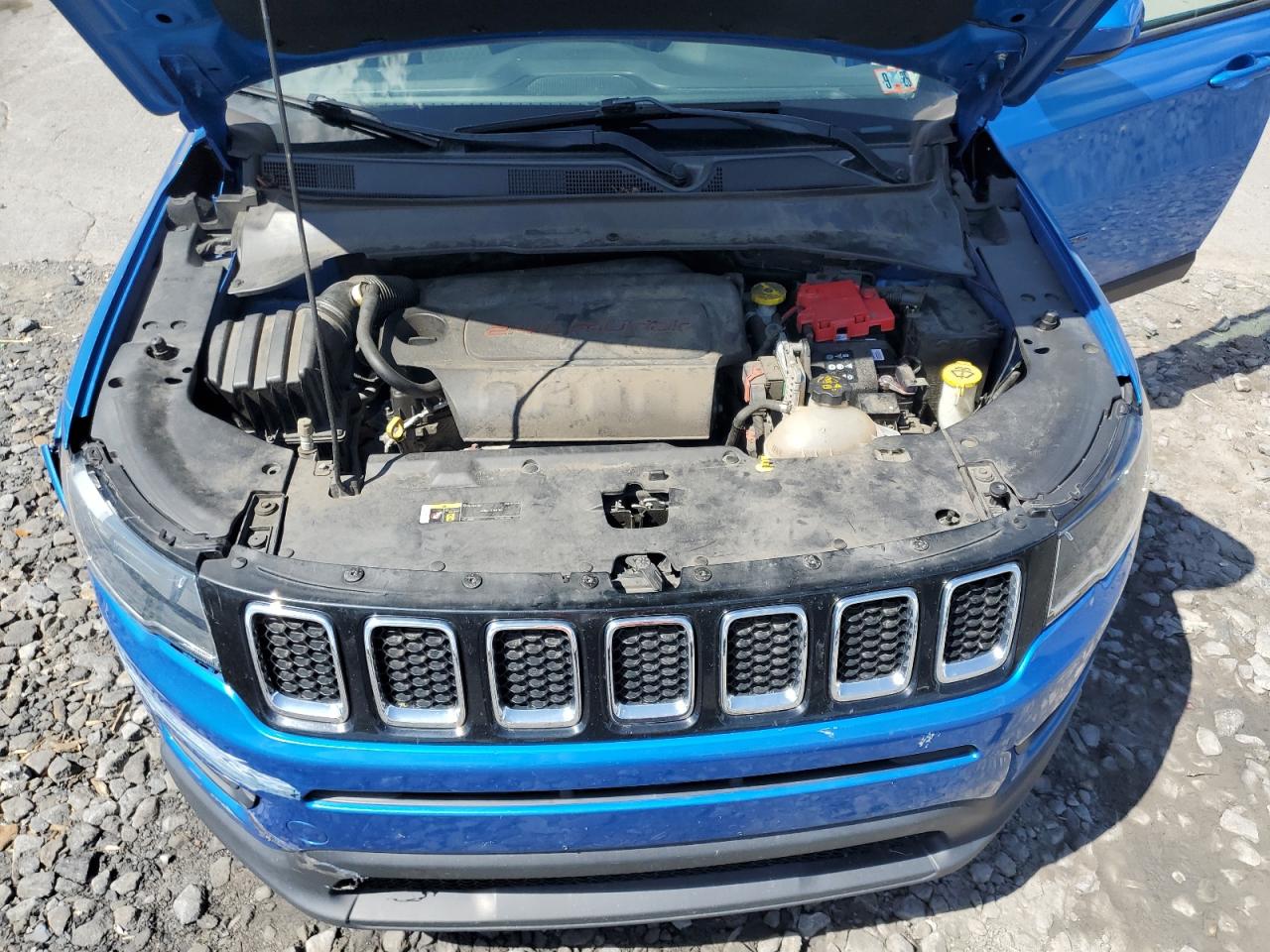 2019 Jeep Compass Latitude VIN: 3C4NJDBB7KT807193 Lot: 71016755
