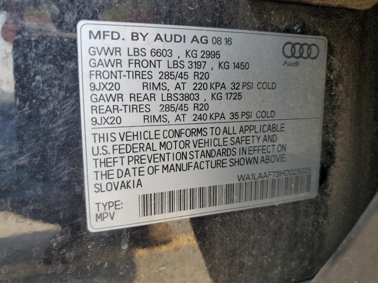 2017 Audi Q7 Premium Plus VIN: WA1LAAF73HD025025 Lot: 71450975