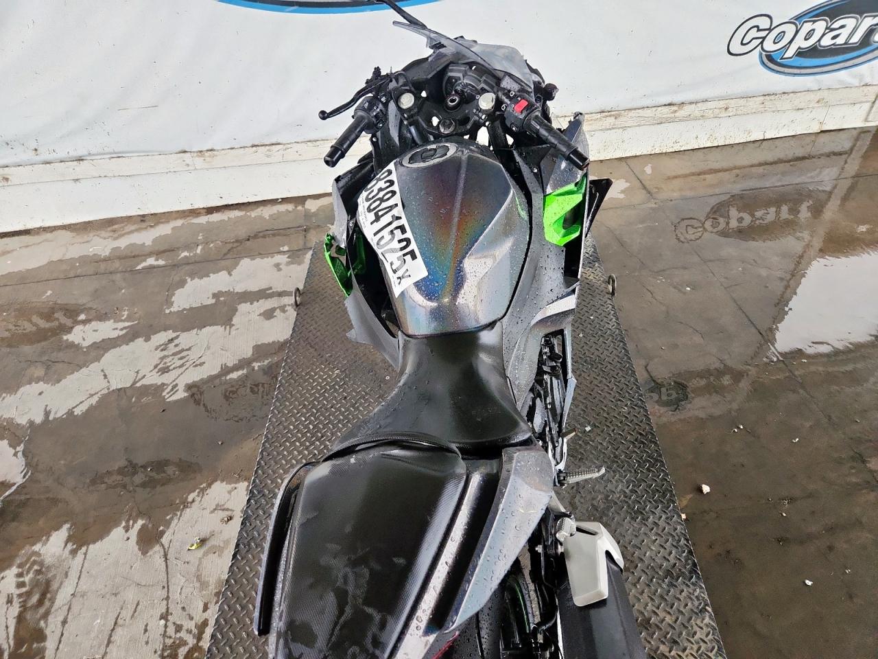 2023 Kawasaki Ex400 VIN: JKAEXKH17PDAM6404 Lot: 83841525