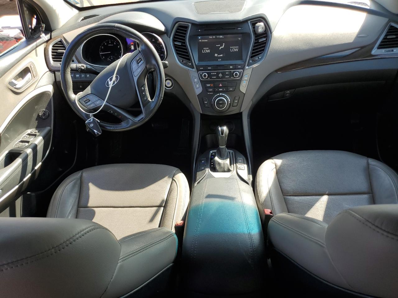 2017 Hyundai Santa Fe Sport VIN: 5XYZW4LAXHG462461 Lot: 81807855