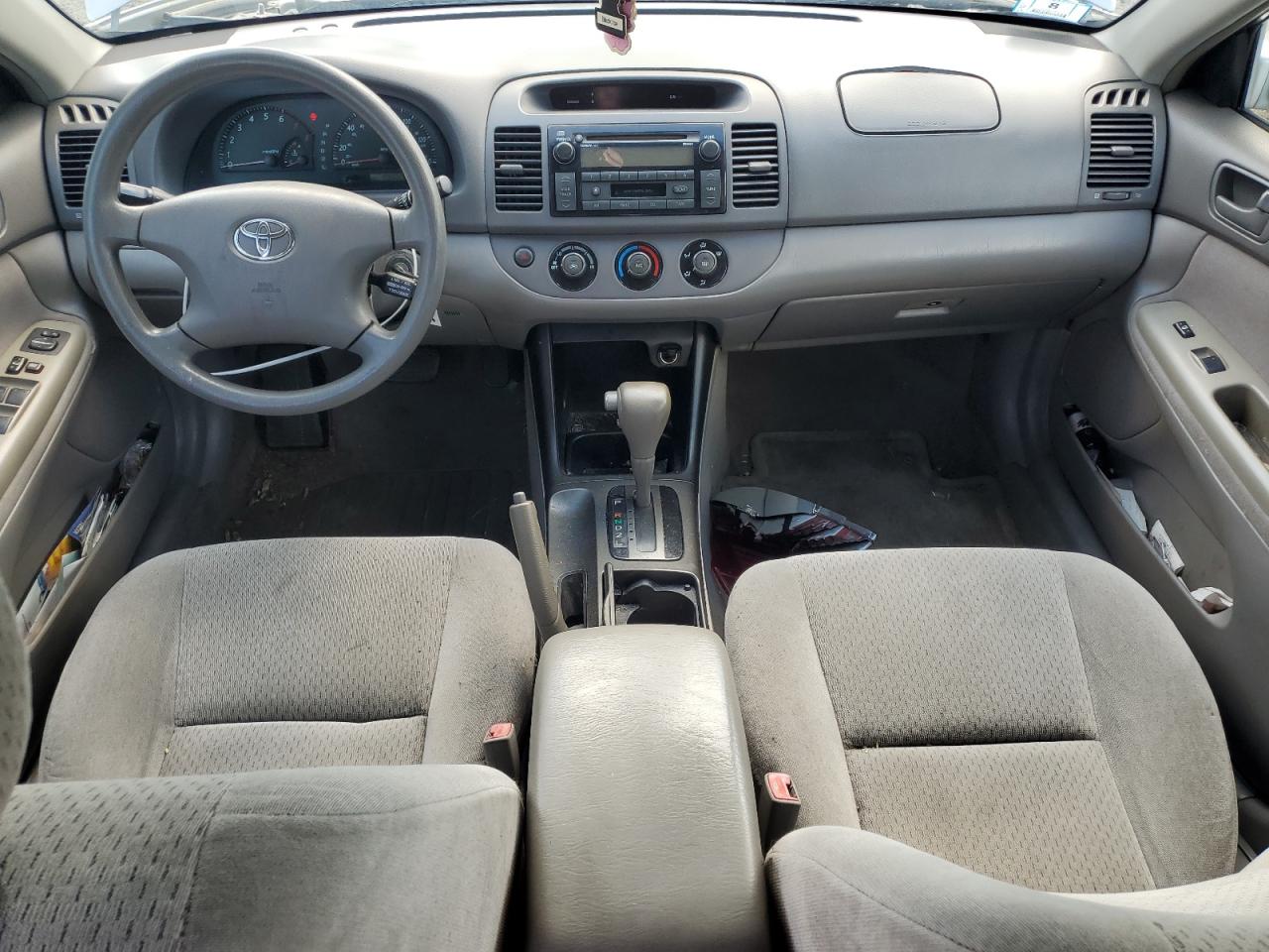 2003 Toyota Camry Le VIN: 4T1BE32K83U679079 Lot: 81123775