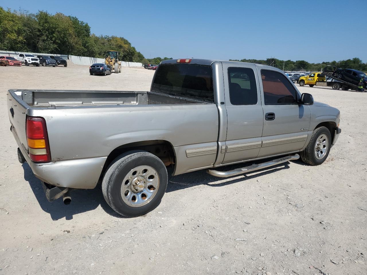 2000 Chevrolet Silverado C1500 2GCEC19T0Y1101653 photo #4
