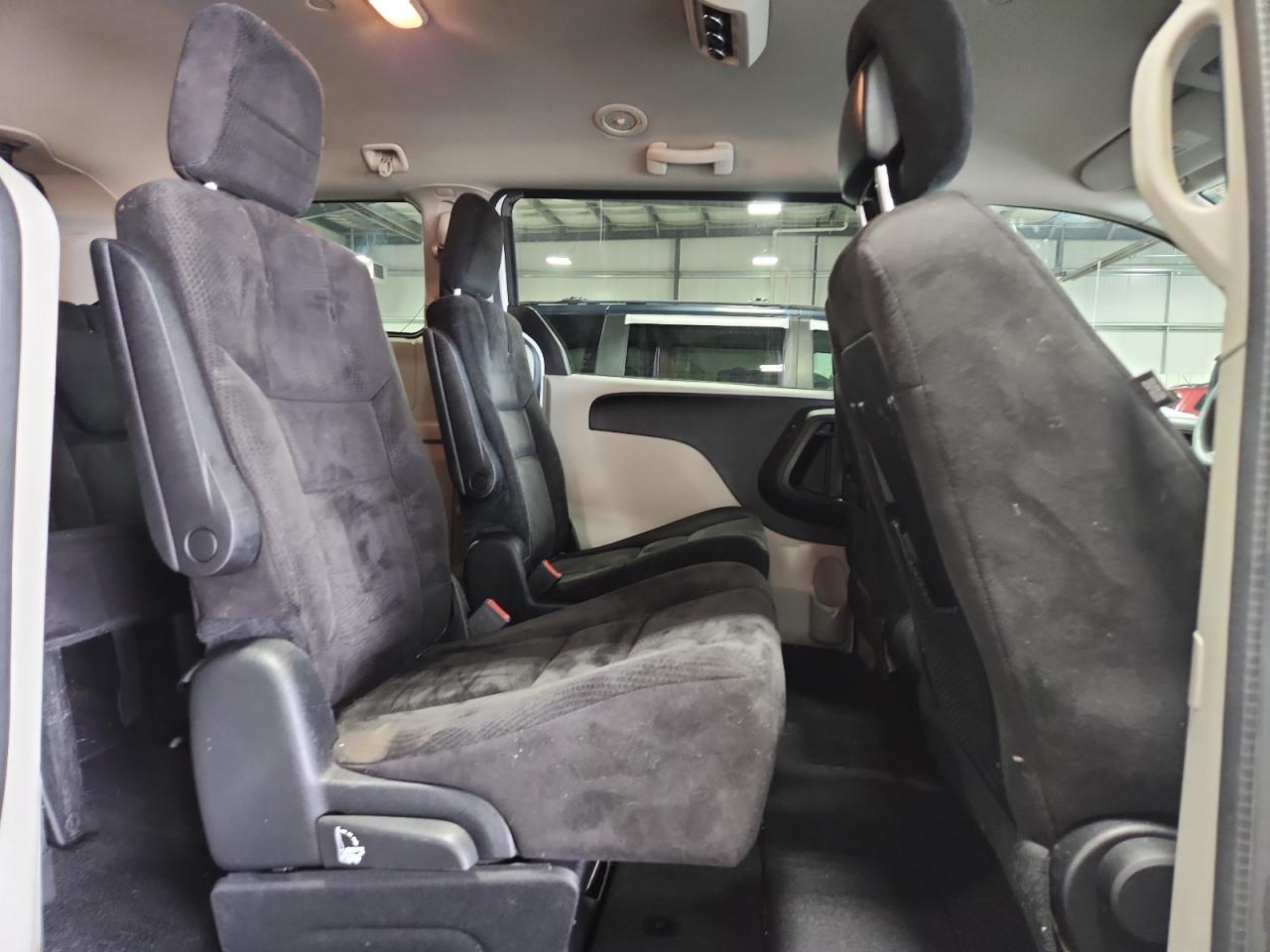 2014 Dodge Grand Caravan Sxt VIN: 2C4RDGCG2ER320642 Lot: 84274445