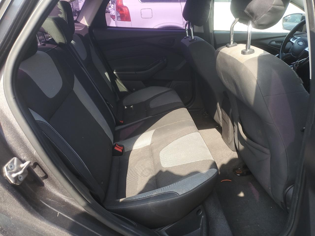 2012 Ford Focus Se VIN: 1FAHP3F22CL140102 Lot: 81155165