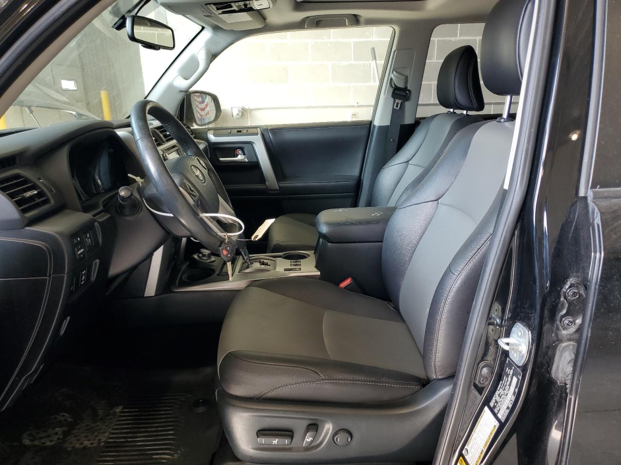 2018 Toyota 4Runner Sr5/Sr5 Premium VIN: JTEBU5JR5J5524638 Lot: 71514645