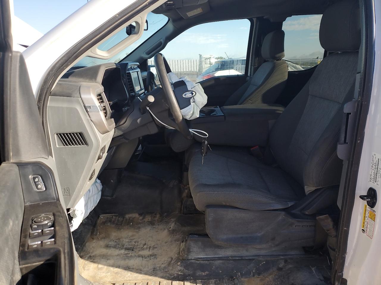 2022 Ford F150 Super Cab VIN: 1FTFX1E85NKE05311 Lot: 81008425