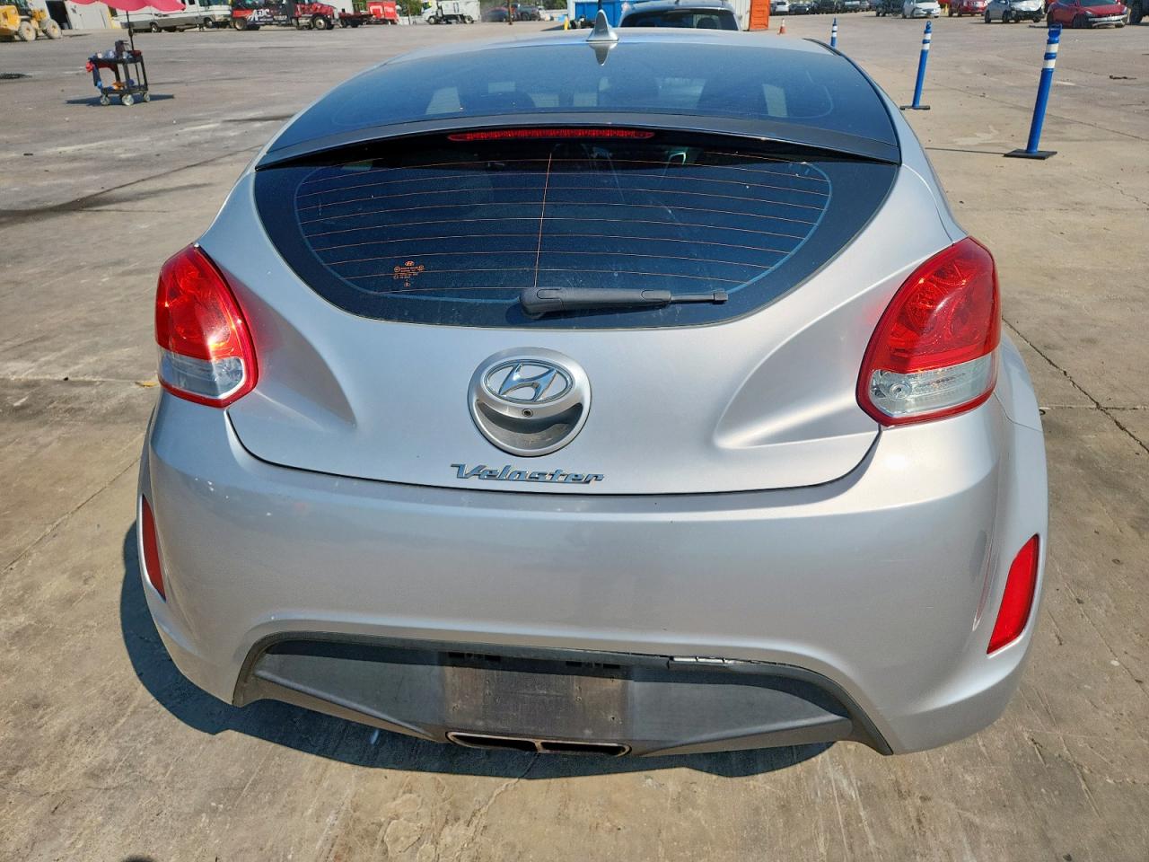 2014 Hyundai Veloster VIN: KMHTC6AD8EU189825 Lot: 80929225