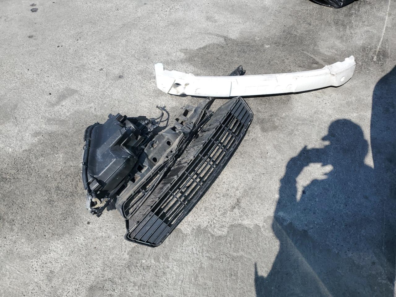 2013 Toyota Prius C VIN: JTDKDTB39D1043628 Lot: 81910315