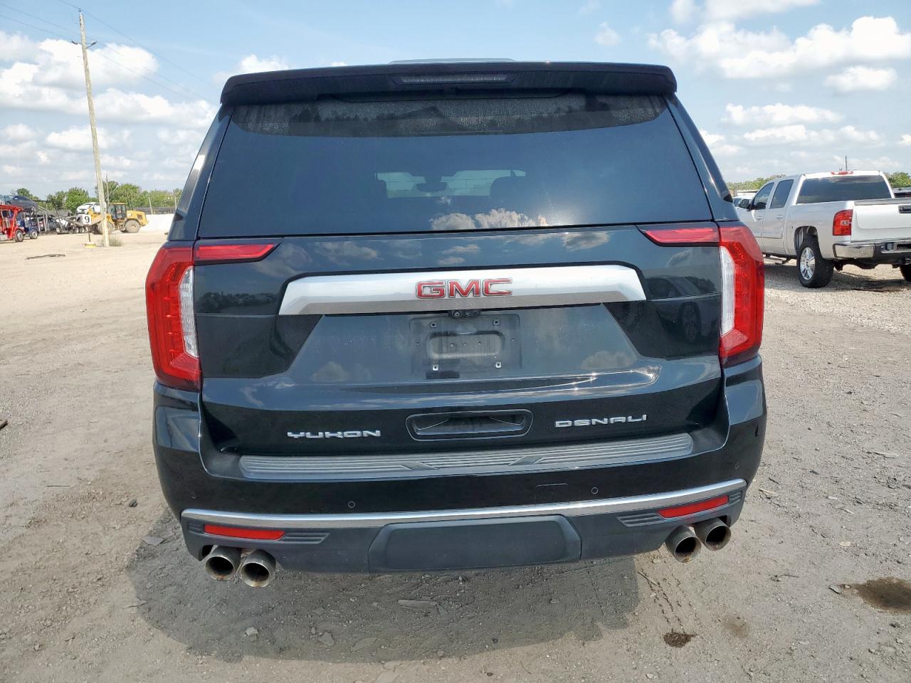 2021 GMC Yukon Denali VIN: 1GKS1DKL1MR171060 Lot: 71750505