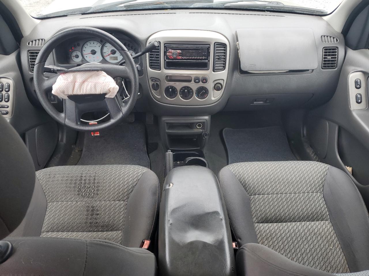 2004 Ford Escape Xlt VIN: 1FMCU93104DA12069 Lot: 81921245