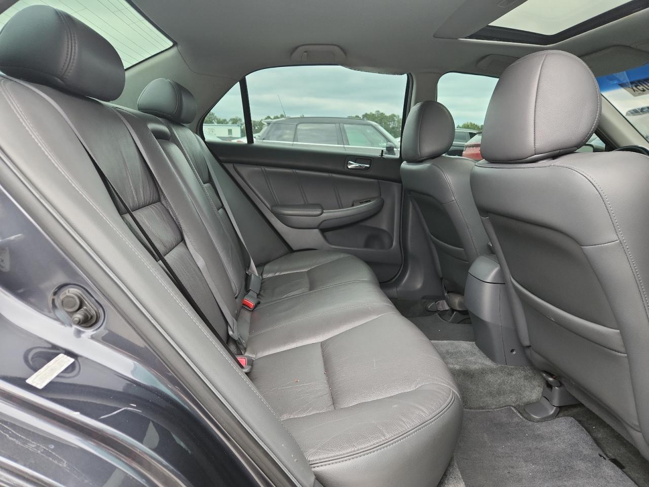 2006 Honda Accord Ex VIN: 1HGCM56806A110742 Lot: 81889705