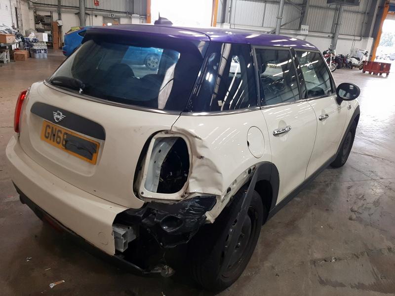 2018 MINI ONE 