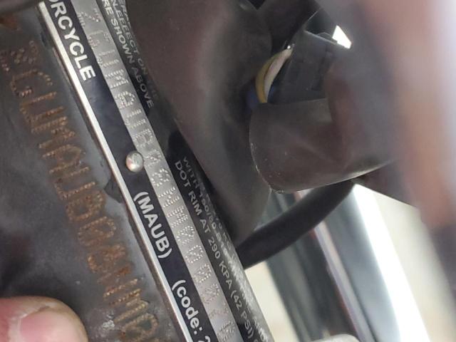 2022 MOTO GUZZI V9 BOBBER  