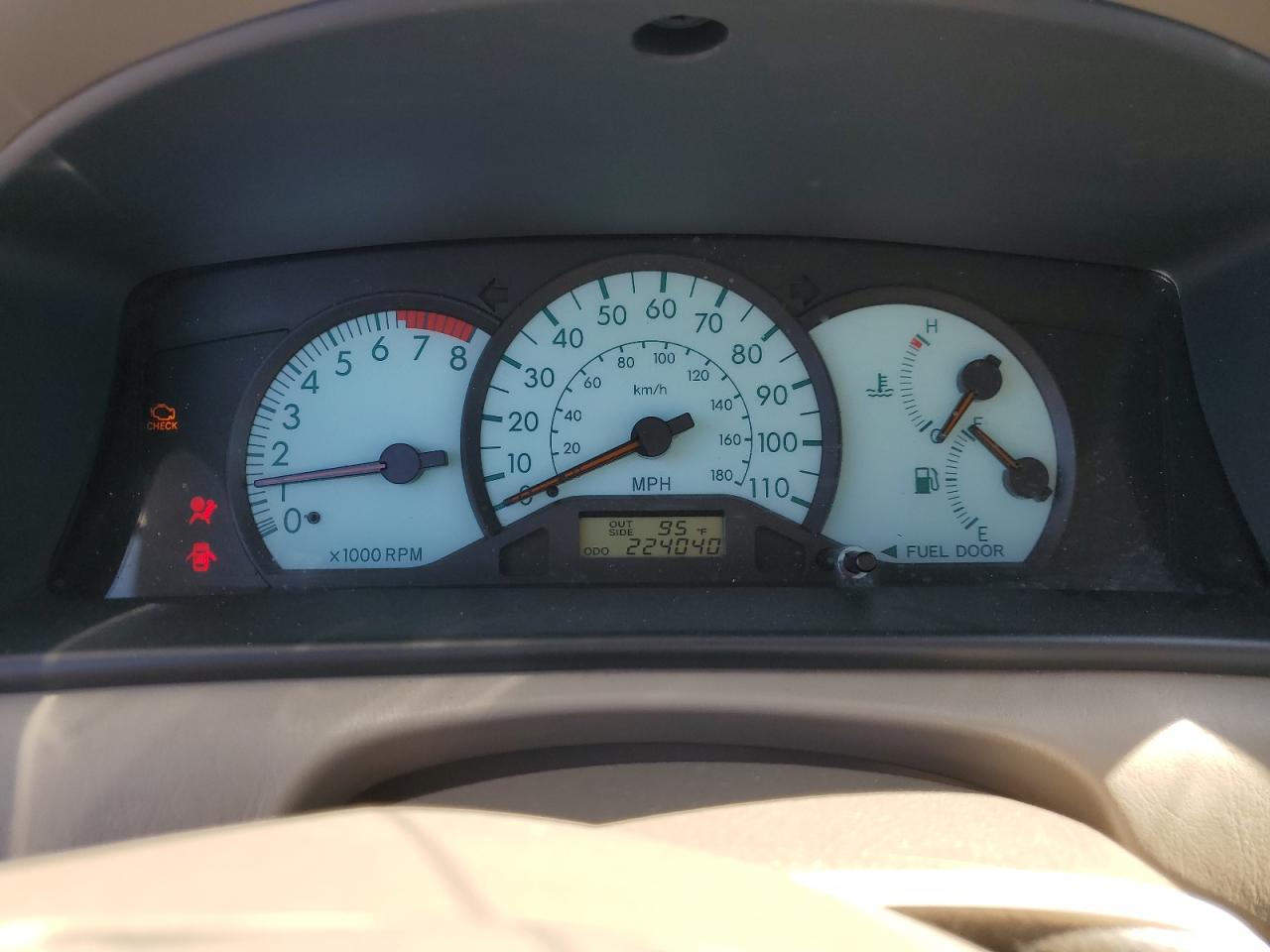 2004 Toyota Corolla Ce VIN: 1NXBR32E44Z272845 Lot: 71566185