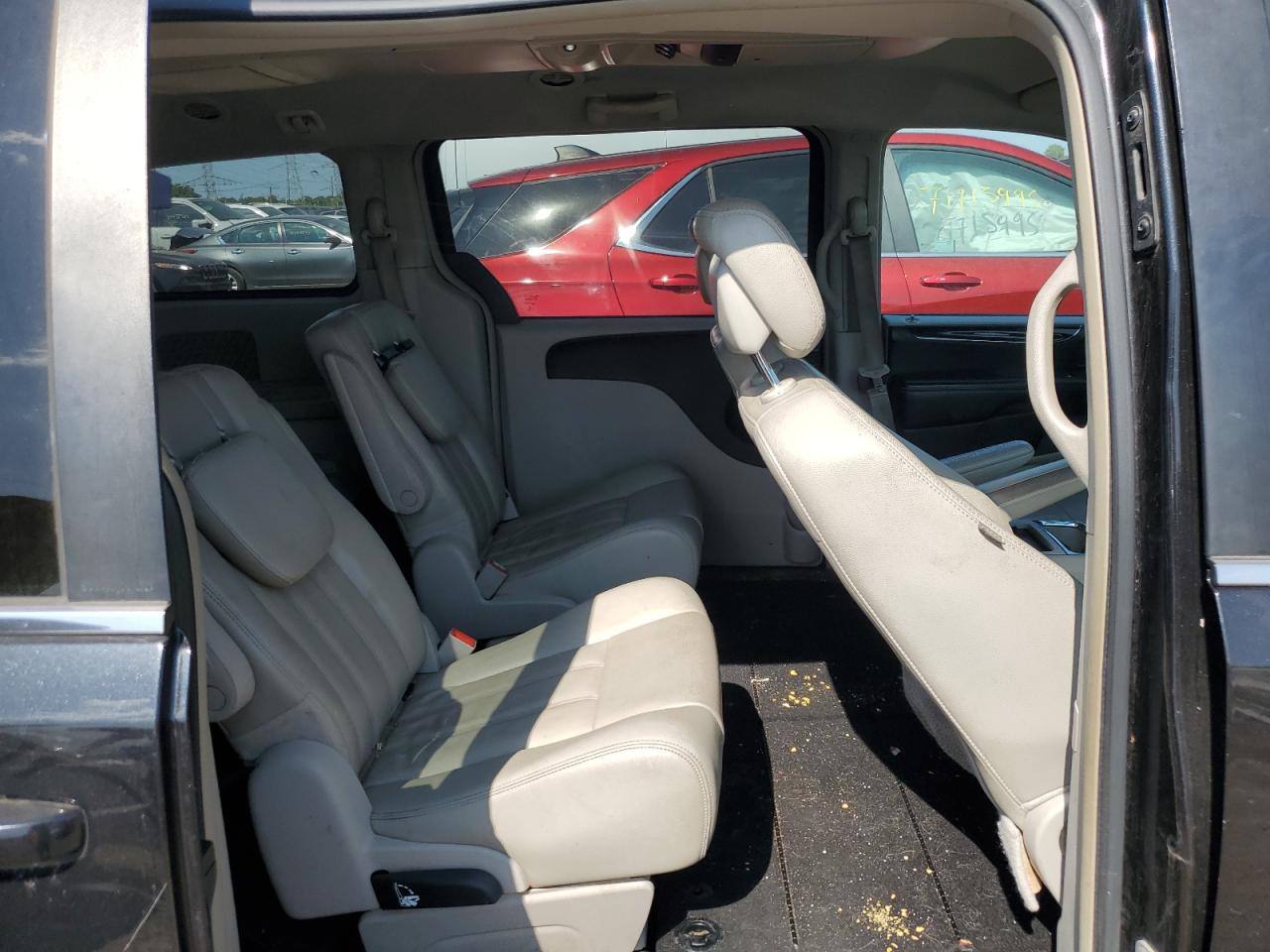 2013 Chrysler Town & Country Touring VIN: 2C4RC1BG6DR526112 Lot: 68322005