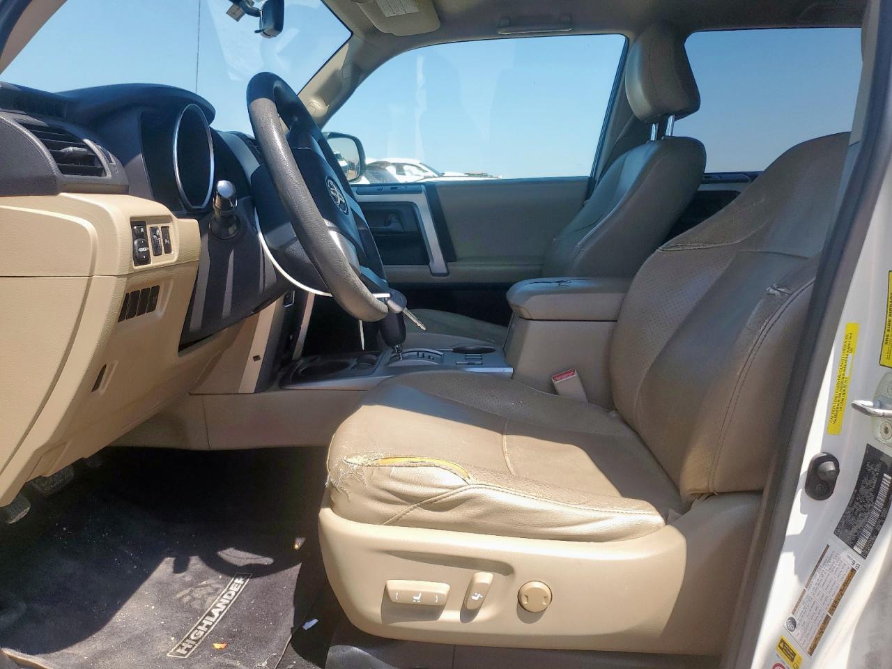 2010 Toyota 4Runner Sr5 VIN: JTEZU5JR4A5009628 Lot: 71688125