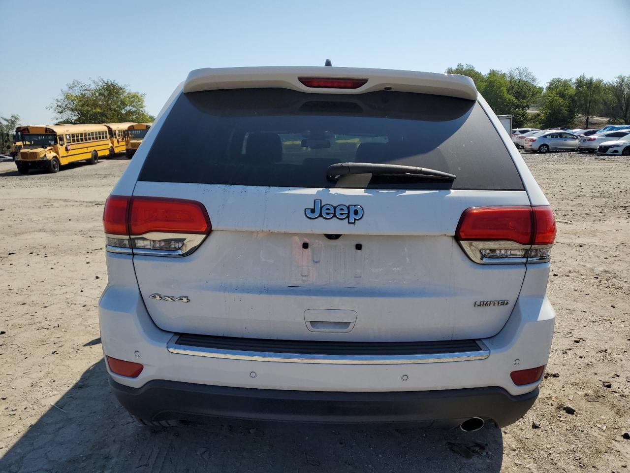 2016 Jeep Grand Cherokee Limited VIN: 1C4RJFBG2GC418411 Lot: 81262895