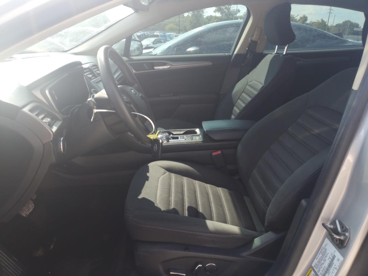 2017 Ford Fusion Se Hybrid VIN: 3FA6P0LU7HR384963 Lot: 71675285