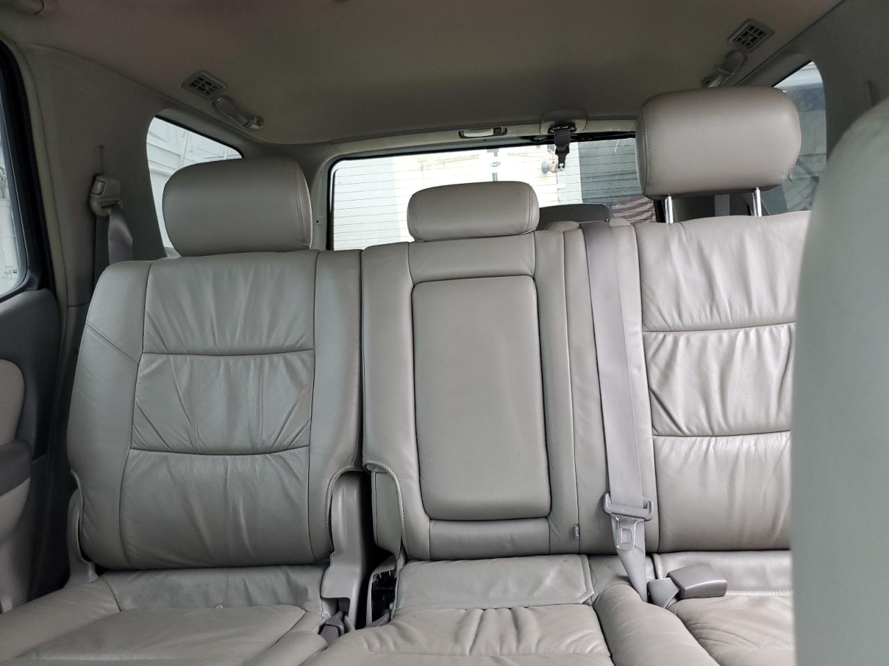 2004 Toyota Sequoia Limited VIN: 5TDBT48A84S230232 Lot: 84413235