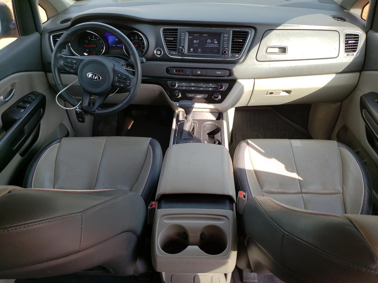 2017 Kia Sedona Lx VIN: KNDMB5C17H6327551 Lot: 81436665