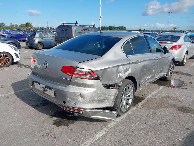2015 VOLKSWAGEN PASSAT R LINE TDI BMOTION 