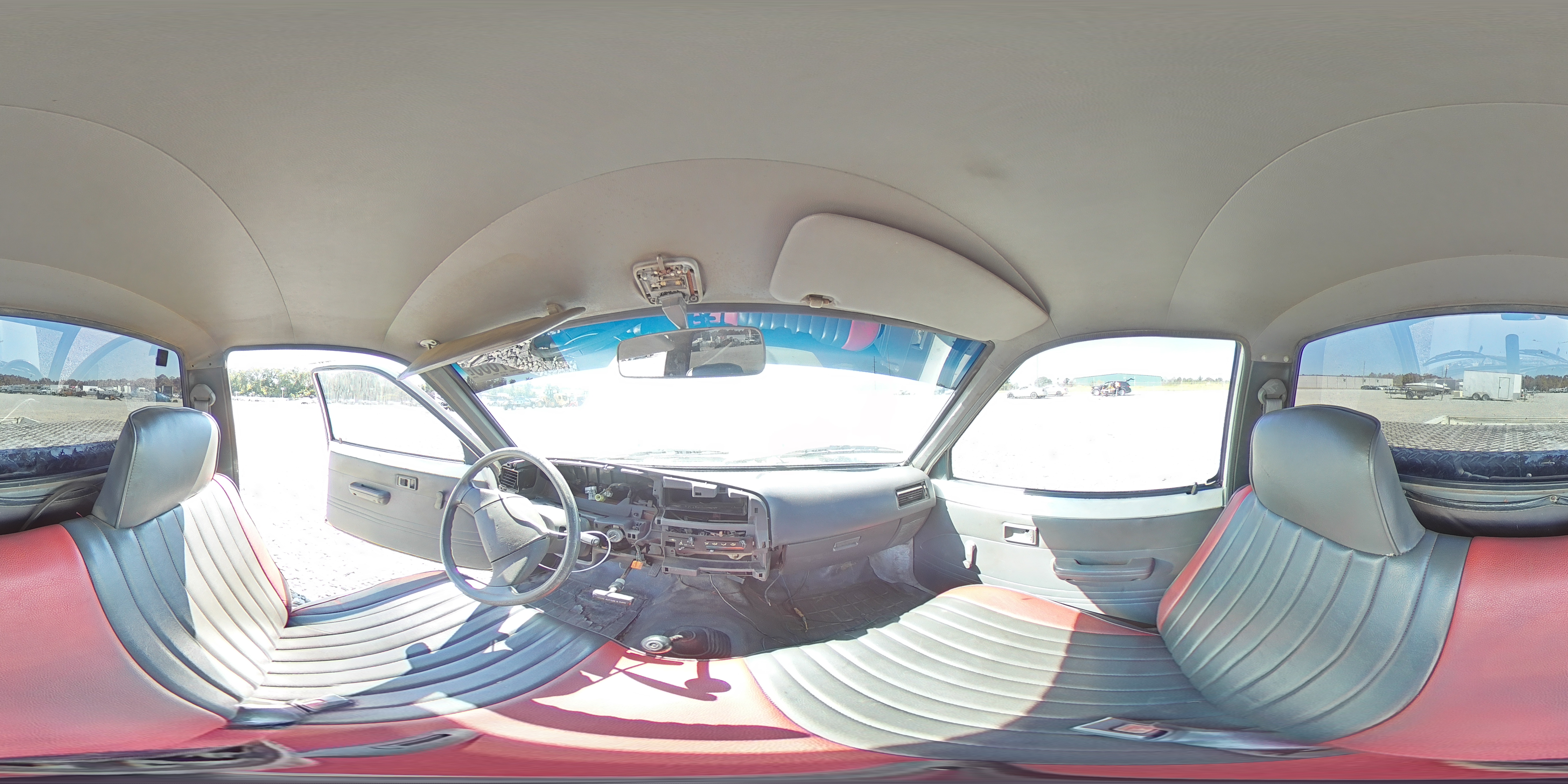 1990 Toyota Pickup 1/2 Ton Short Wheelbase VIN: JT4RN81R8L5050575 Lot: 80267835