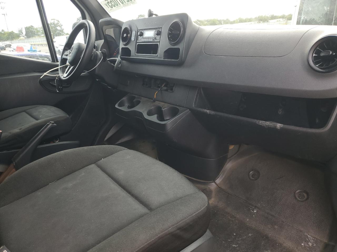 2021 Mercedes-Benz Sprinter 2500 VIN: W1Y4EBHYXMT058268 Lot: 82101055