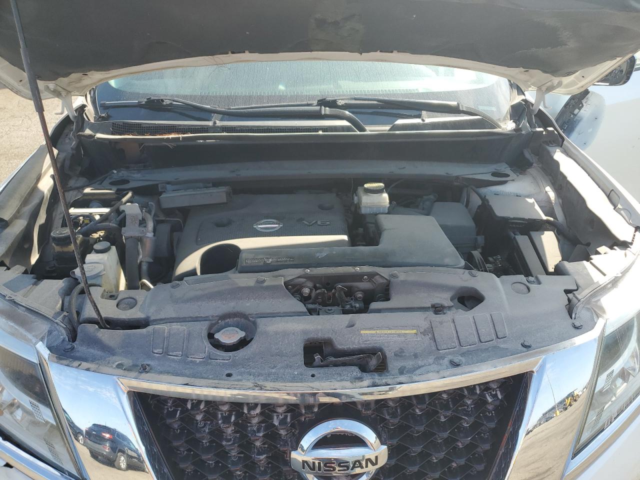 2015 Nissan Pathfinder S VIN: 5N1AR2MM4FC708533 Lot: 84423705