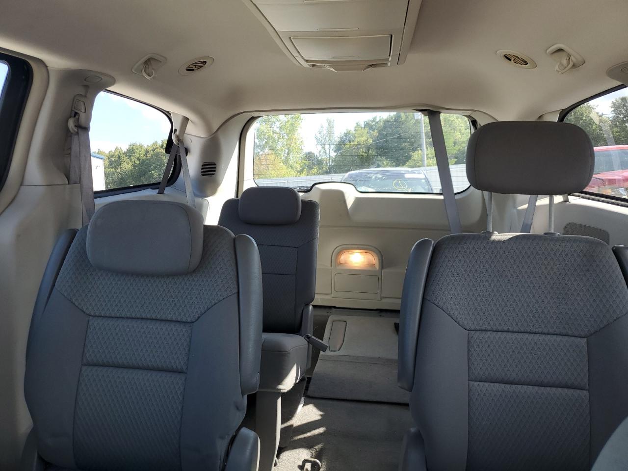2010 Chrysler Town & Country Touring VIN: 2A4RR5D10AR102798 Lot: 71243445