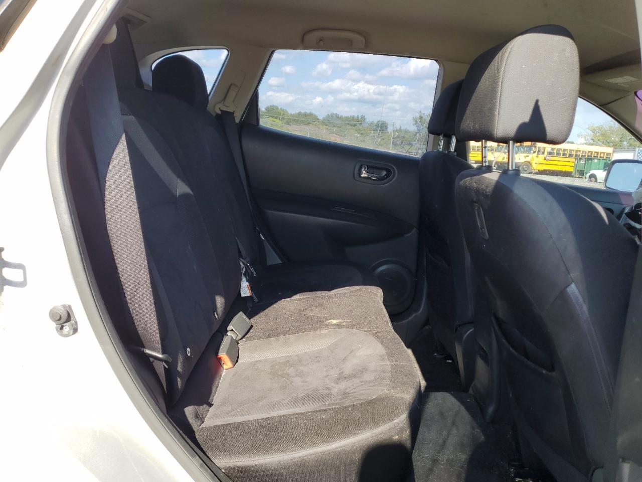 2014 Nissan Rogue Select S VIN: JN8AS5MT6EW610090 Lot: 80814095