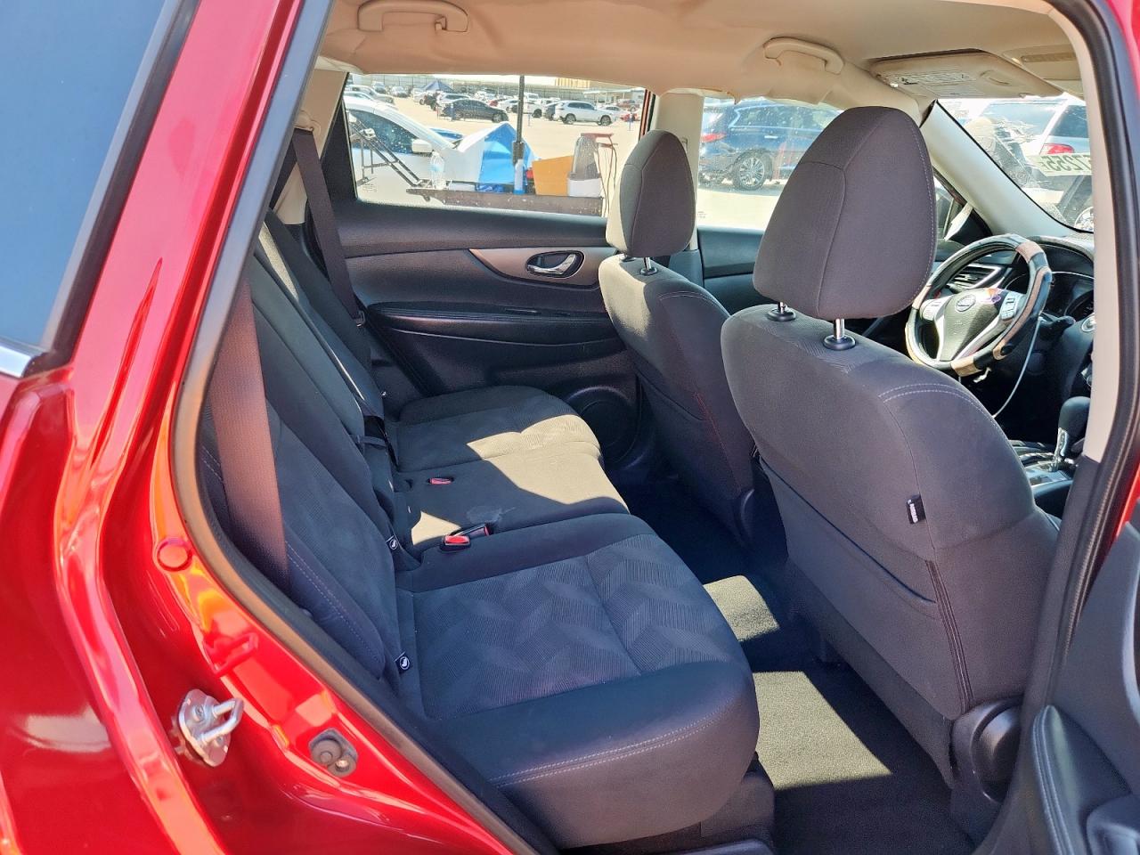 2016 Nissan Rogue S VIN: KNMAT2MT0GP637516 Lot: 71057255