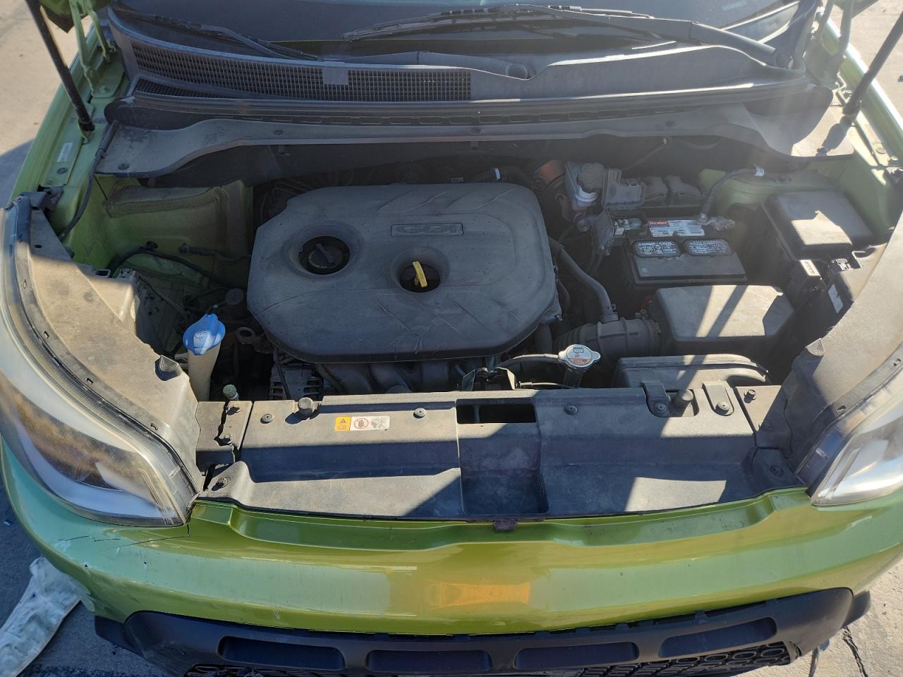 2014 Kia Soul + VIN: KNDJP3A56E7723071 Lot: 83850865