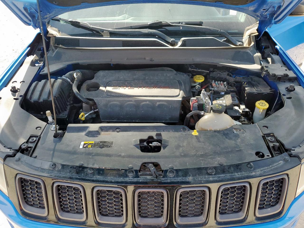 2018 Jeep Compass Trailhawk VIN: 3C4NJDDB8JT255554 Lot: 71521945