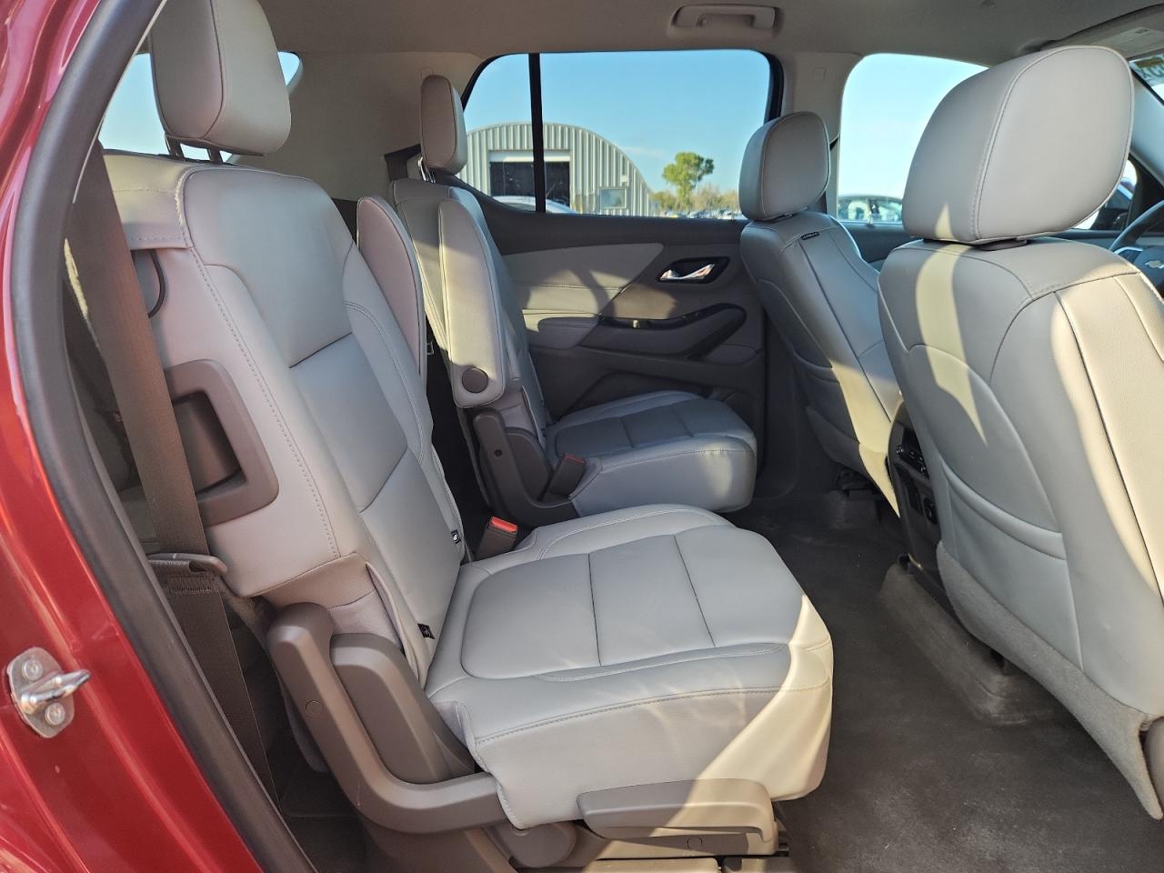 2018 Chevrolet Traverse Lt VIN: 1GNERHKW2JJ127962 Lot: 81369605