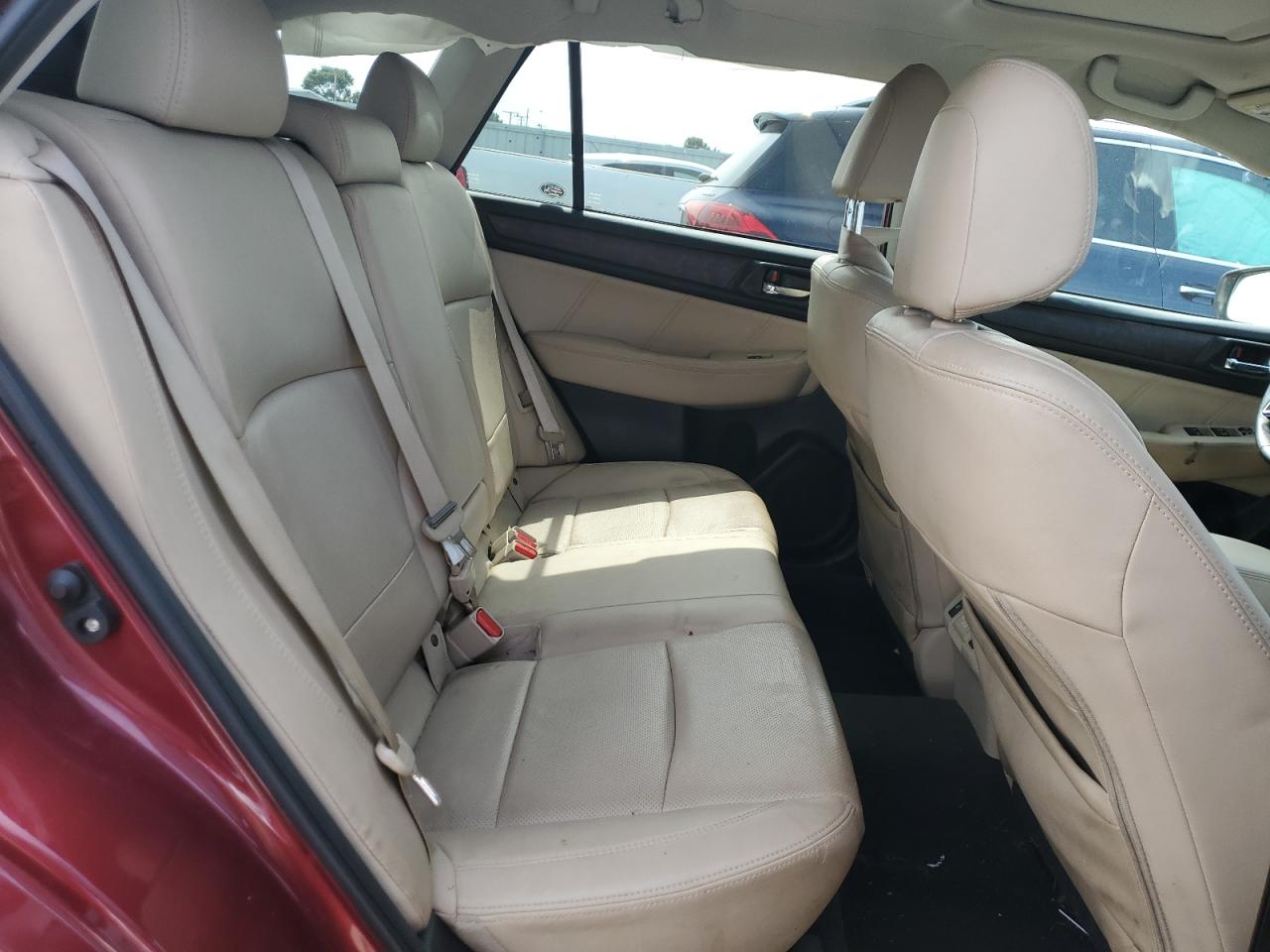 2018 Subaru Outback 2.5I Limited VIN: 4S4BSANC4J3366423 Lot: 71923165