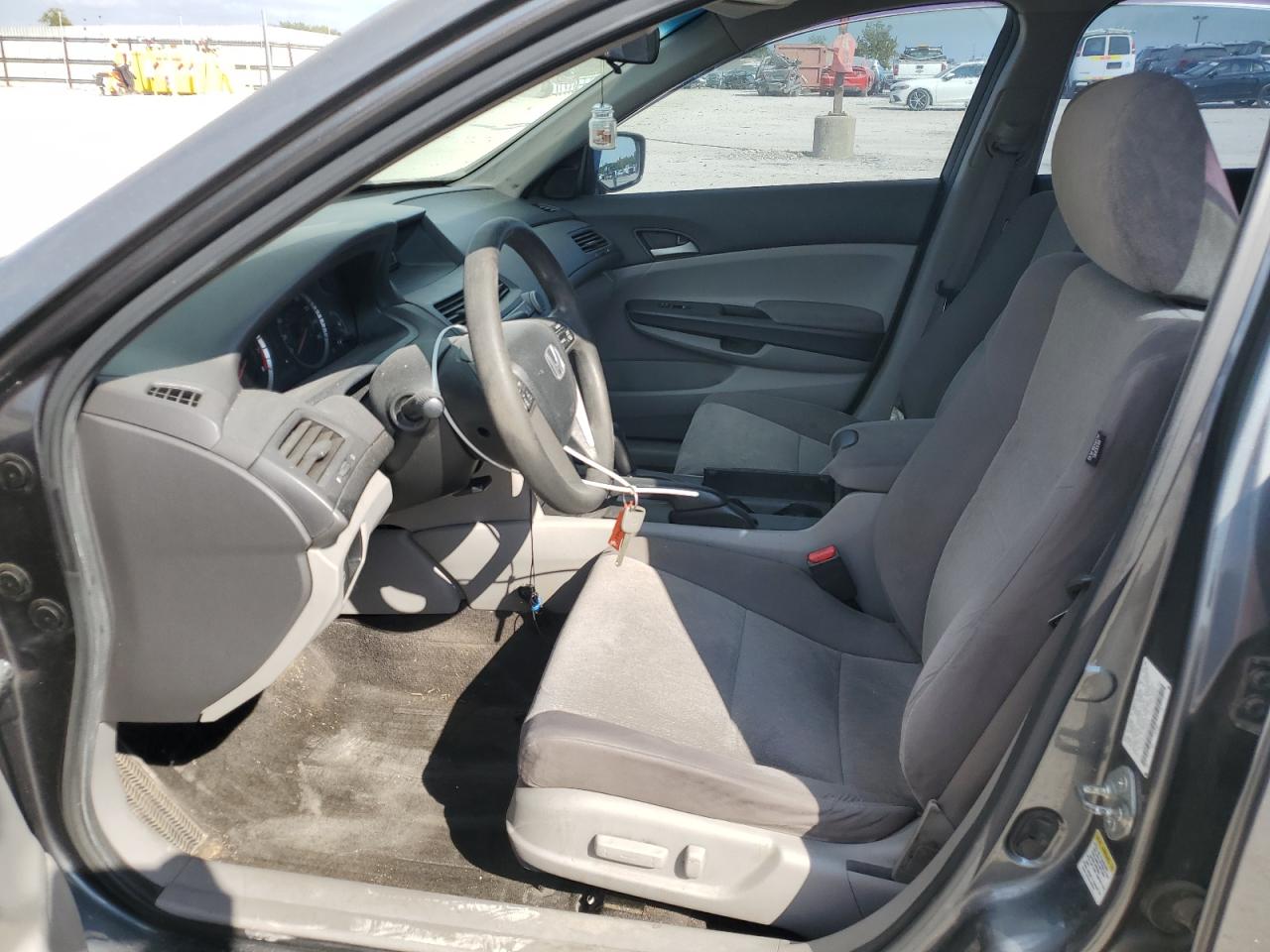 2010 Honda Accord Lxp VIN: 1HGCP2F42AA039376 Lot: 84605255