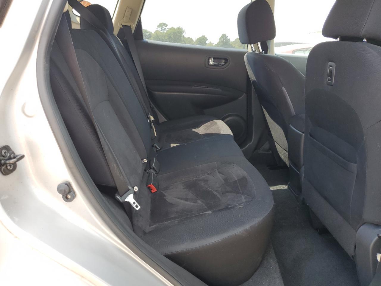 2010 Nissan Rogue S VIN: JN8AS5MVXAW613182 Lot: 80955785