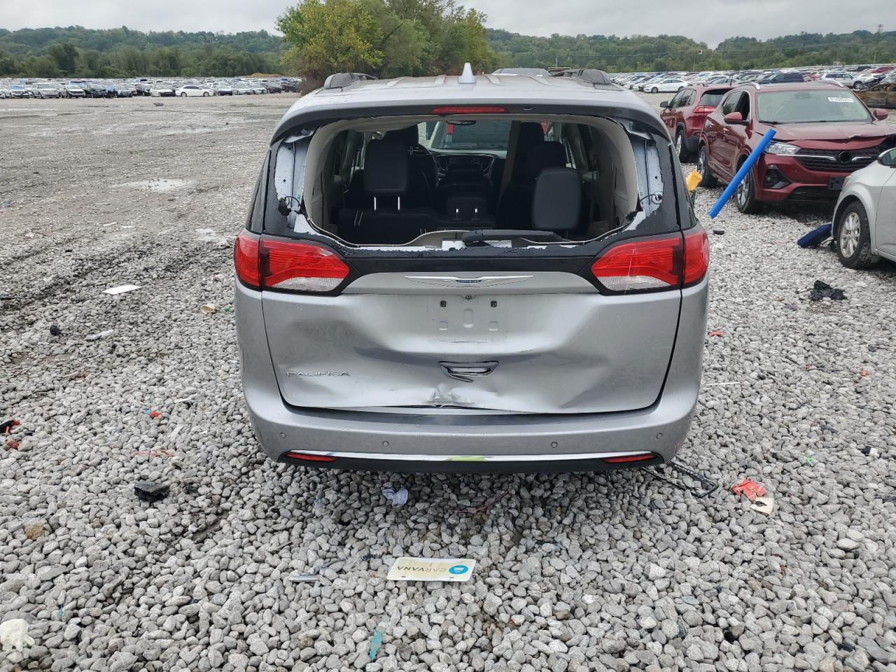 2017 Chrysler Pacifica Touring L VIN: 2C4RC1BG7HR759101 Lot: 82096265