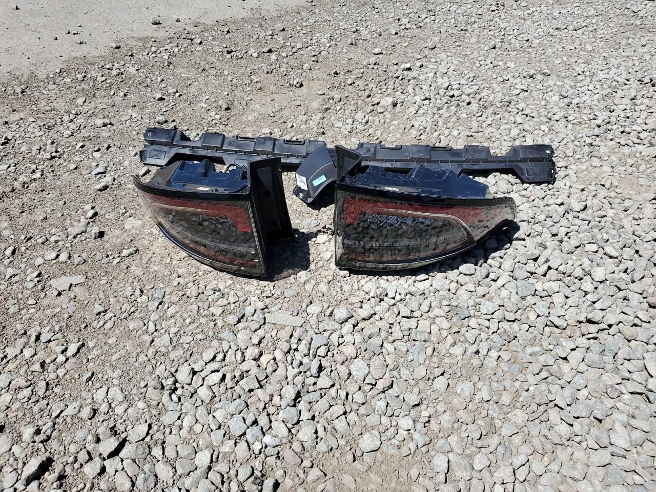 2022 Land Rover Discovery Sport S VIN: SALCJ2FX0NH913188 Lot: 71697865