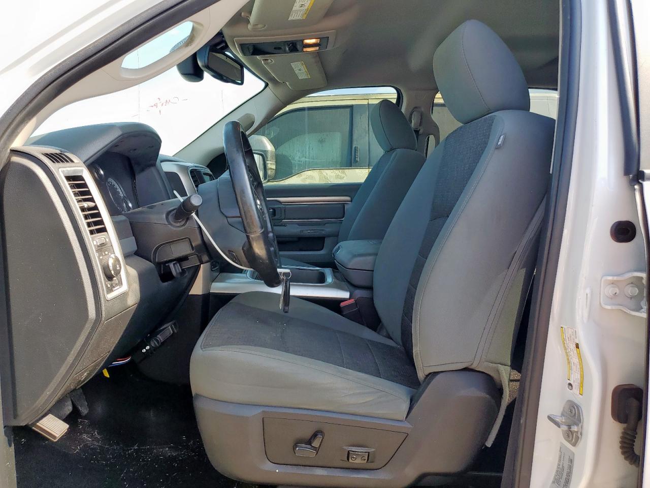 2017 Ram 1500 Slt VIN: 3C6RR7LTXHG746353 Lot: 83942885